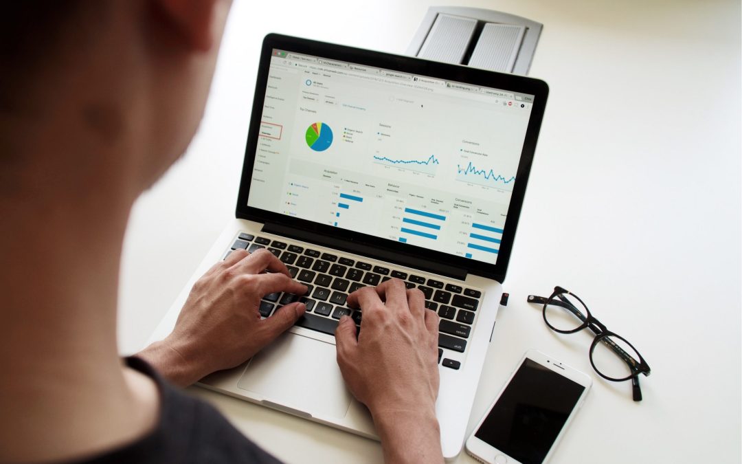 Building React JS based UI for Analytics